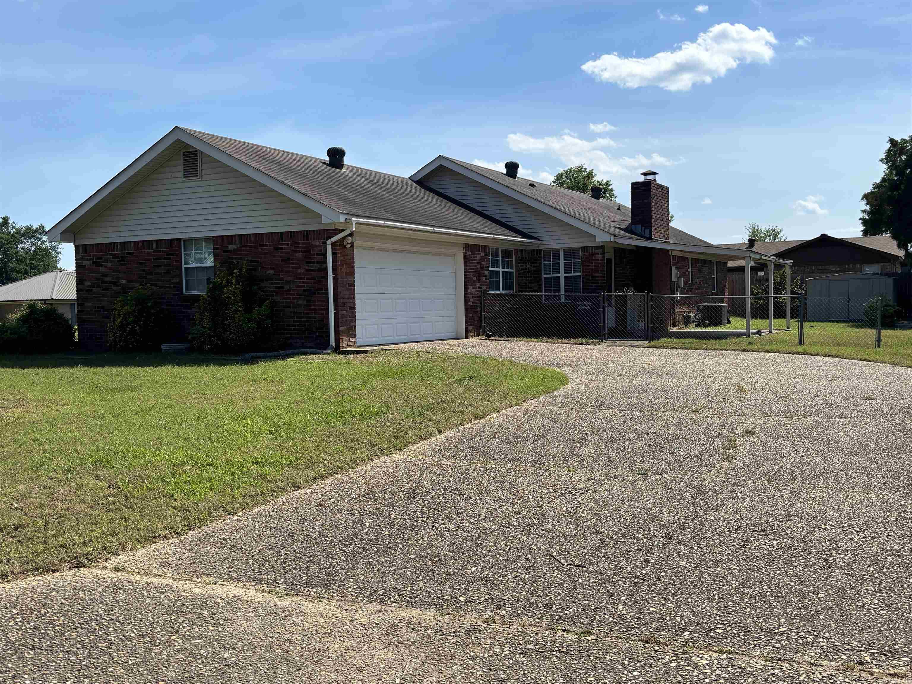 1 Danbury Lane Property Photo 20