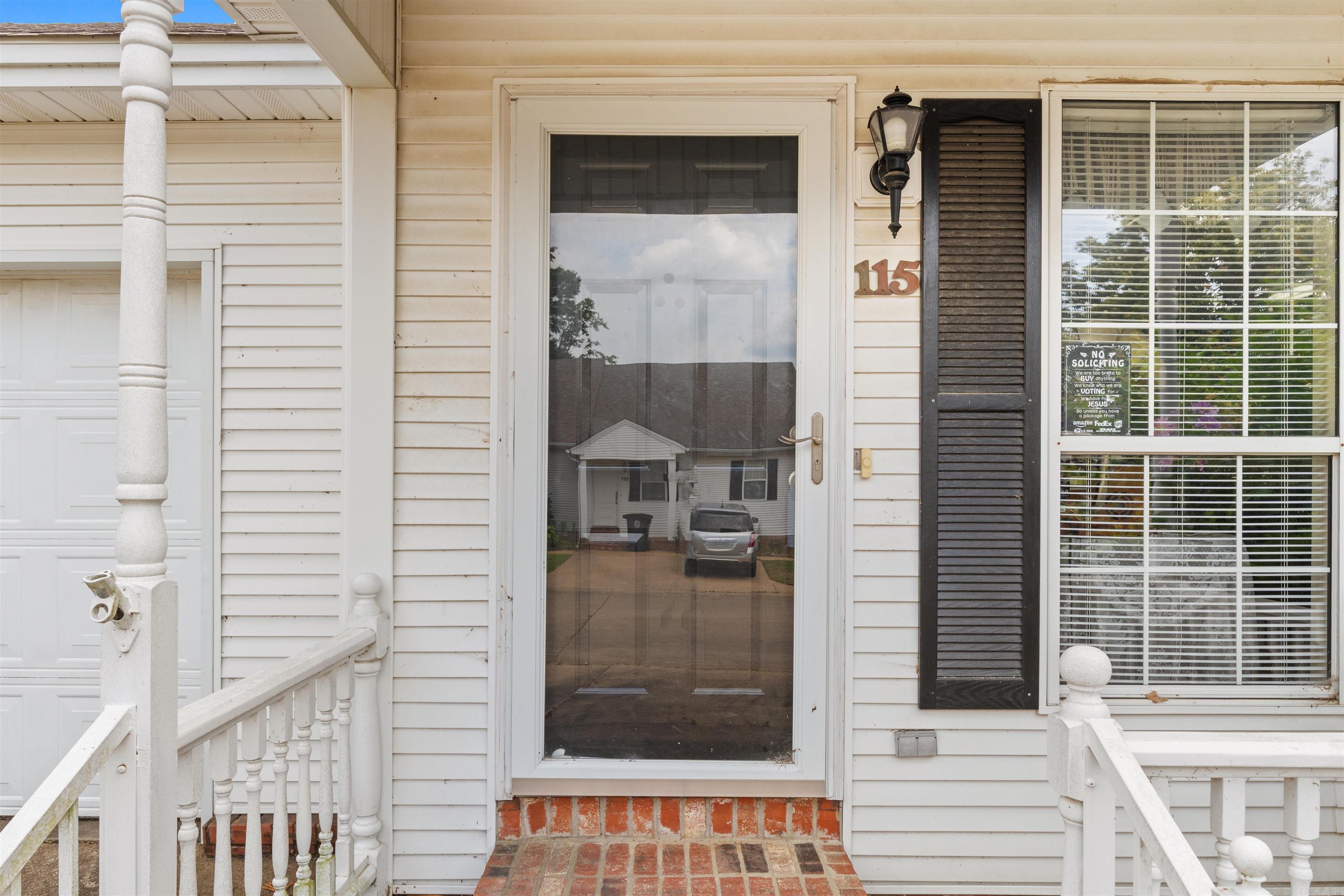 115 River Oaks Commons Property Photo 3