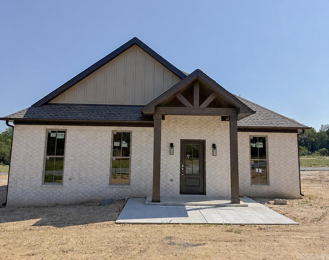 9 King Arthur Court Property Photo 1