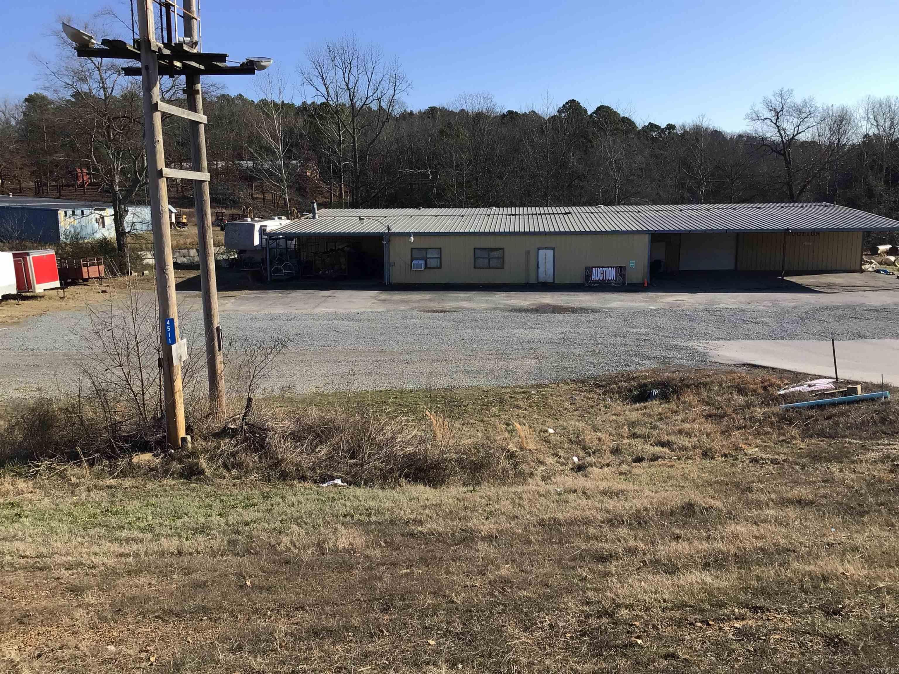 4511 Hwy 65 South Property Photo 1