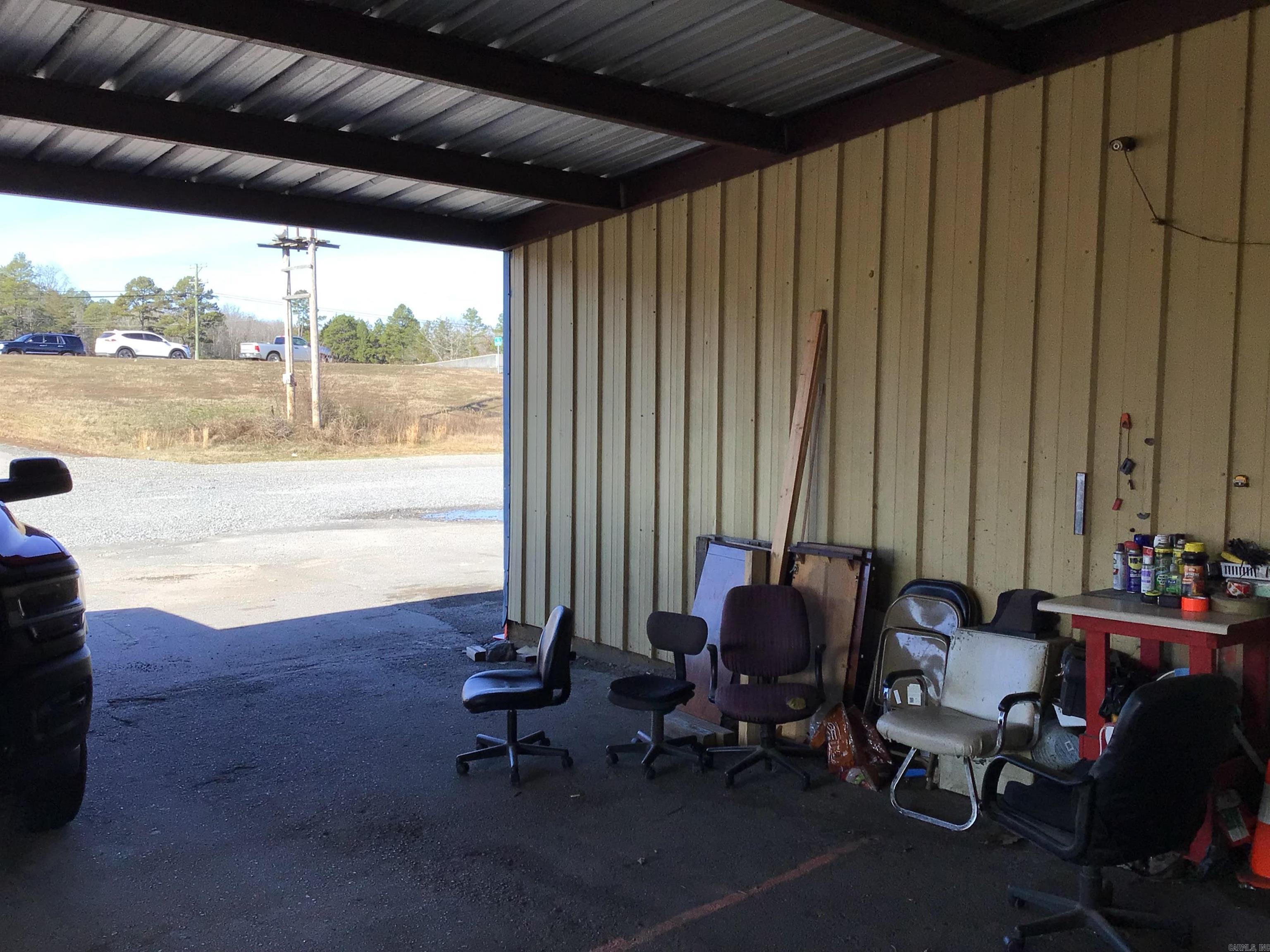 4511 Hwy 65 South Property Photo 4