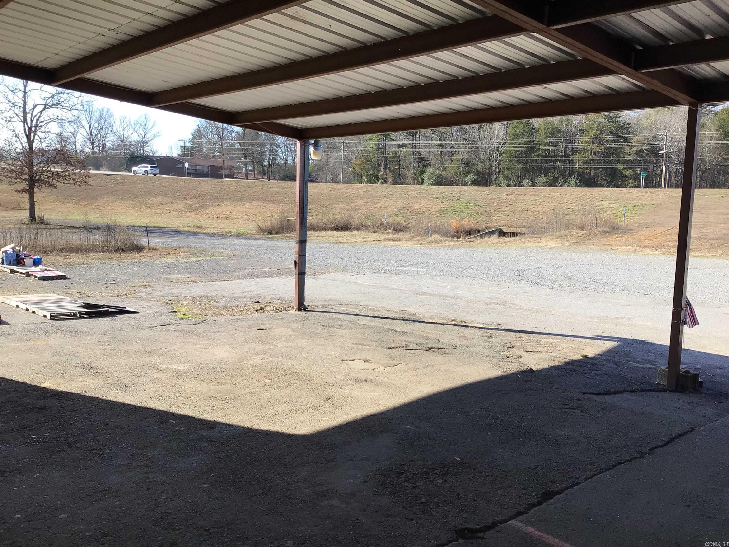 4511 Hwy 65 South Property Photo 5