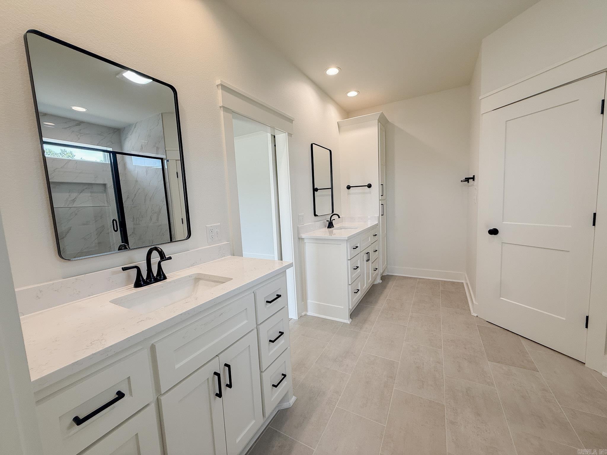 1 Camelot Court Property Photo 8