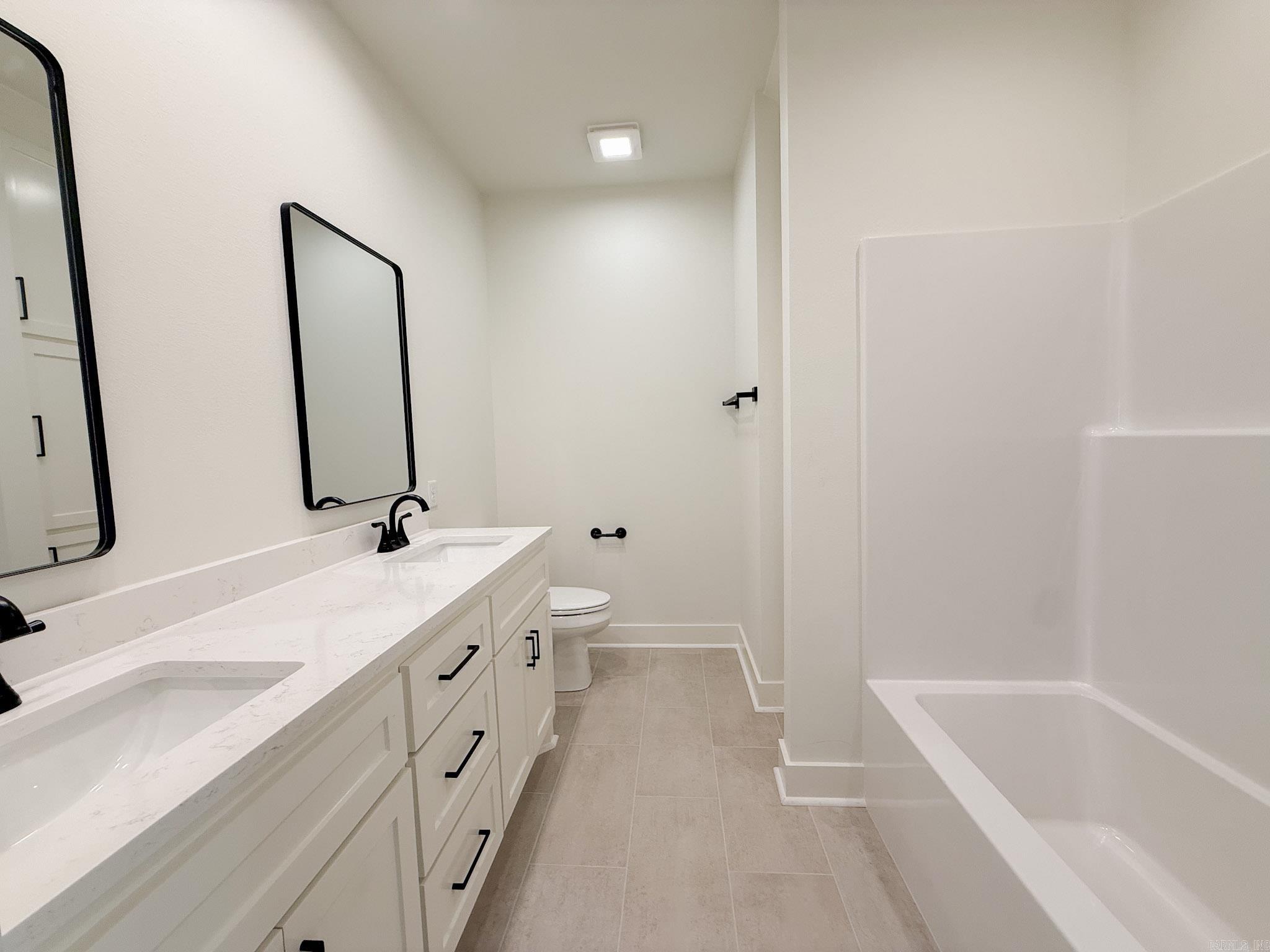 1 Camelot Court Property Photo 12