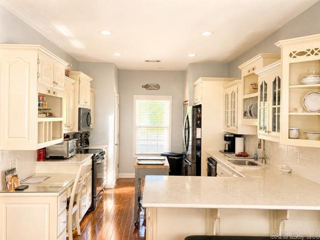 2 Coronado Drive Property Photo 10