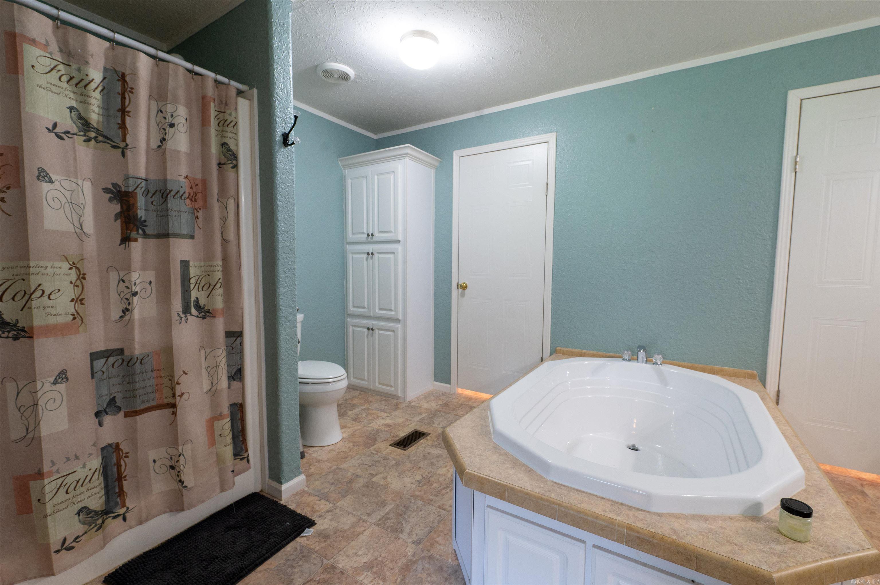 35 Petes Place Property Photo 12