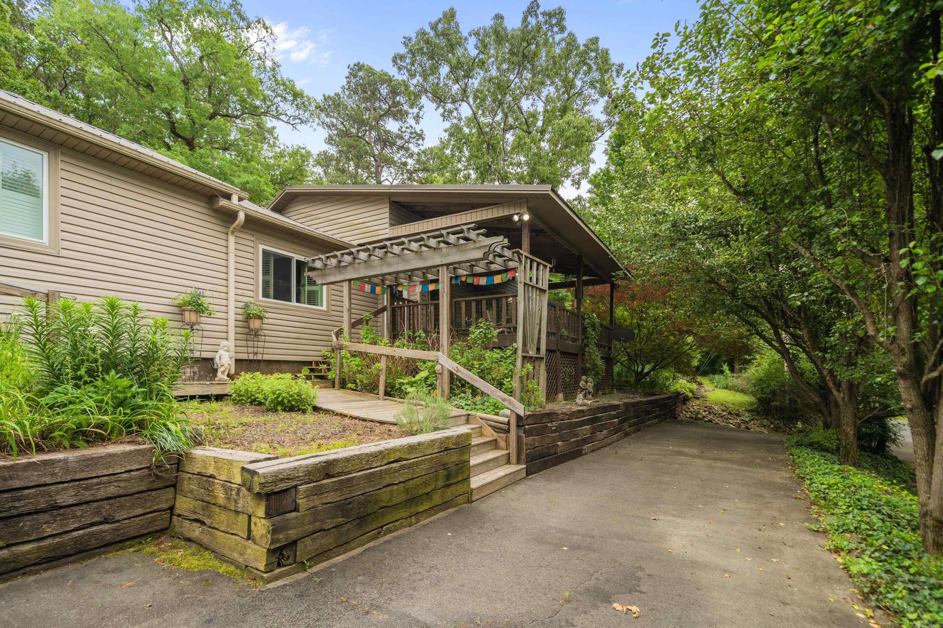 382 Music Mountain Road Property Photo 1