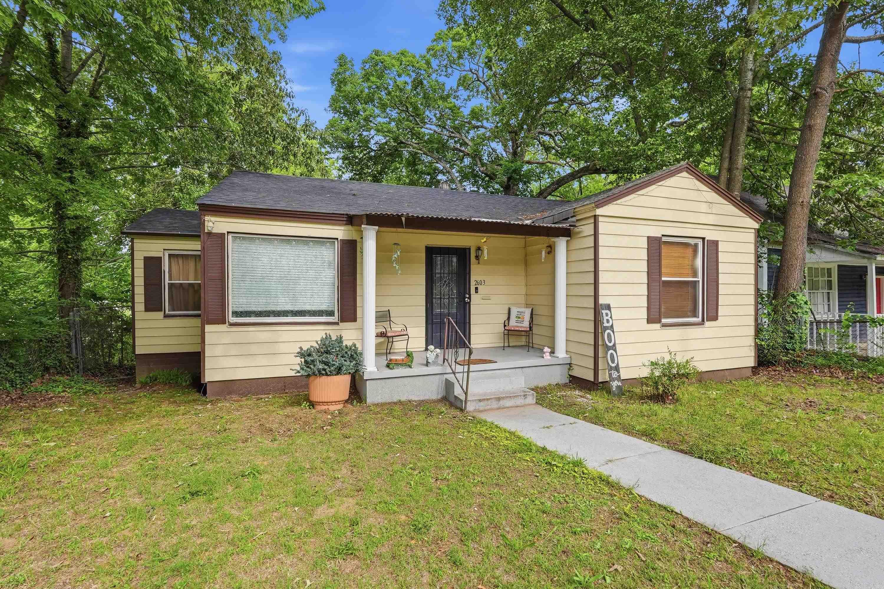 2603 Dr Martin Luther King Drive Property Photo 1