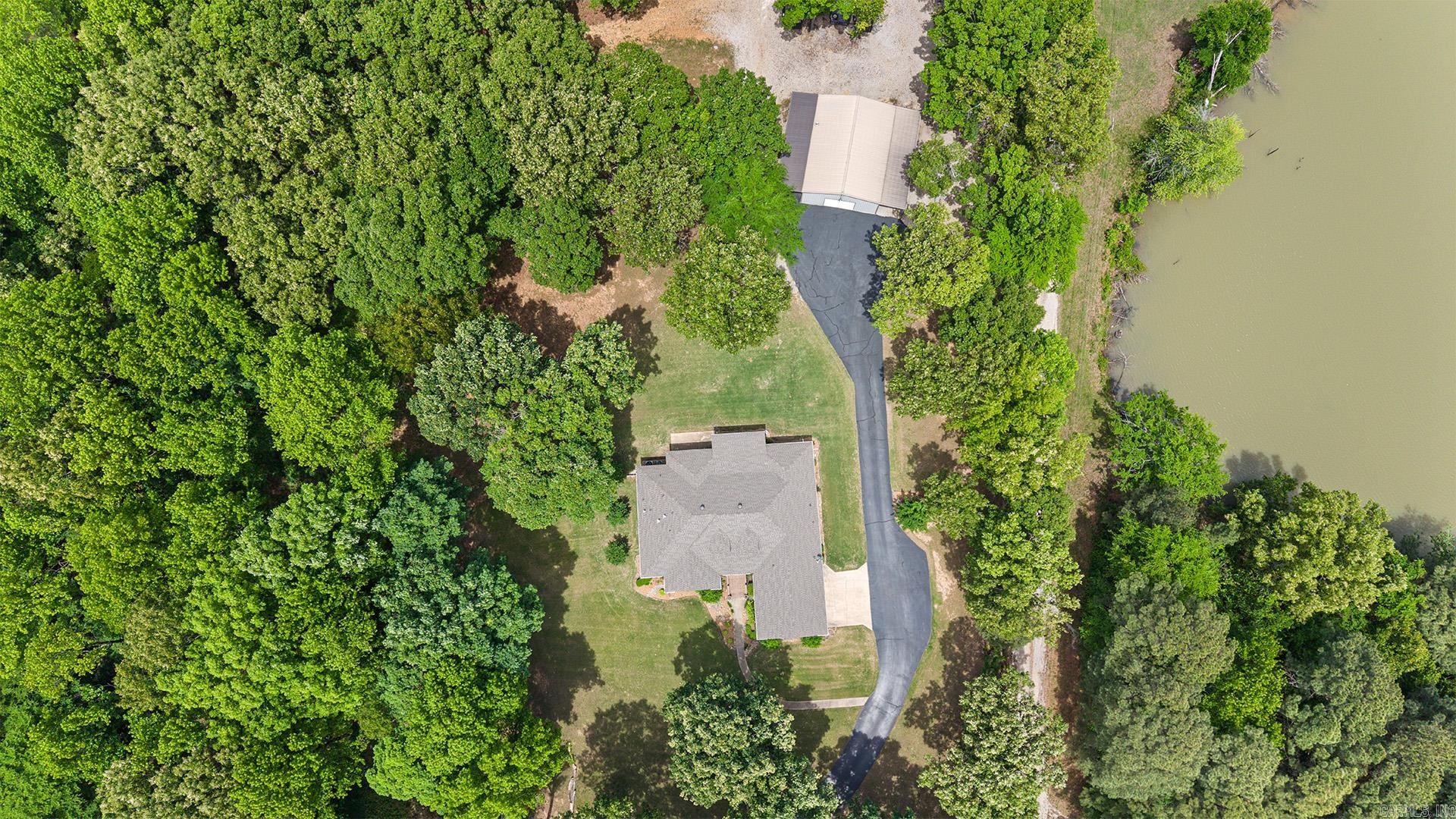 3898 County Road 318 Property Photo 6