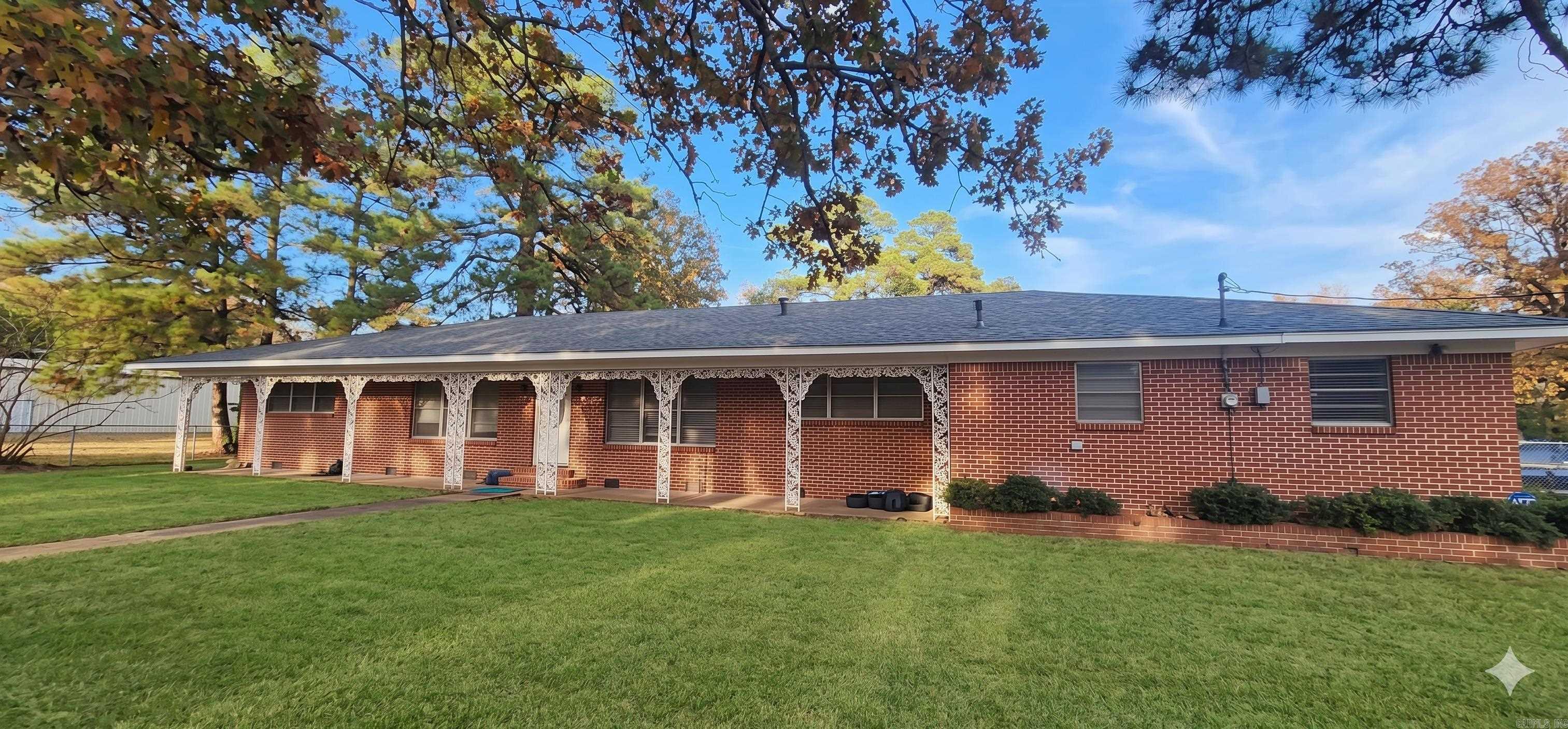 6313 Dollarway Road