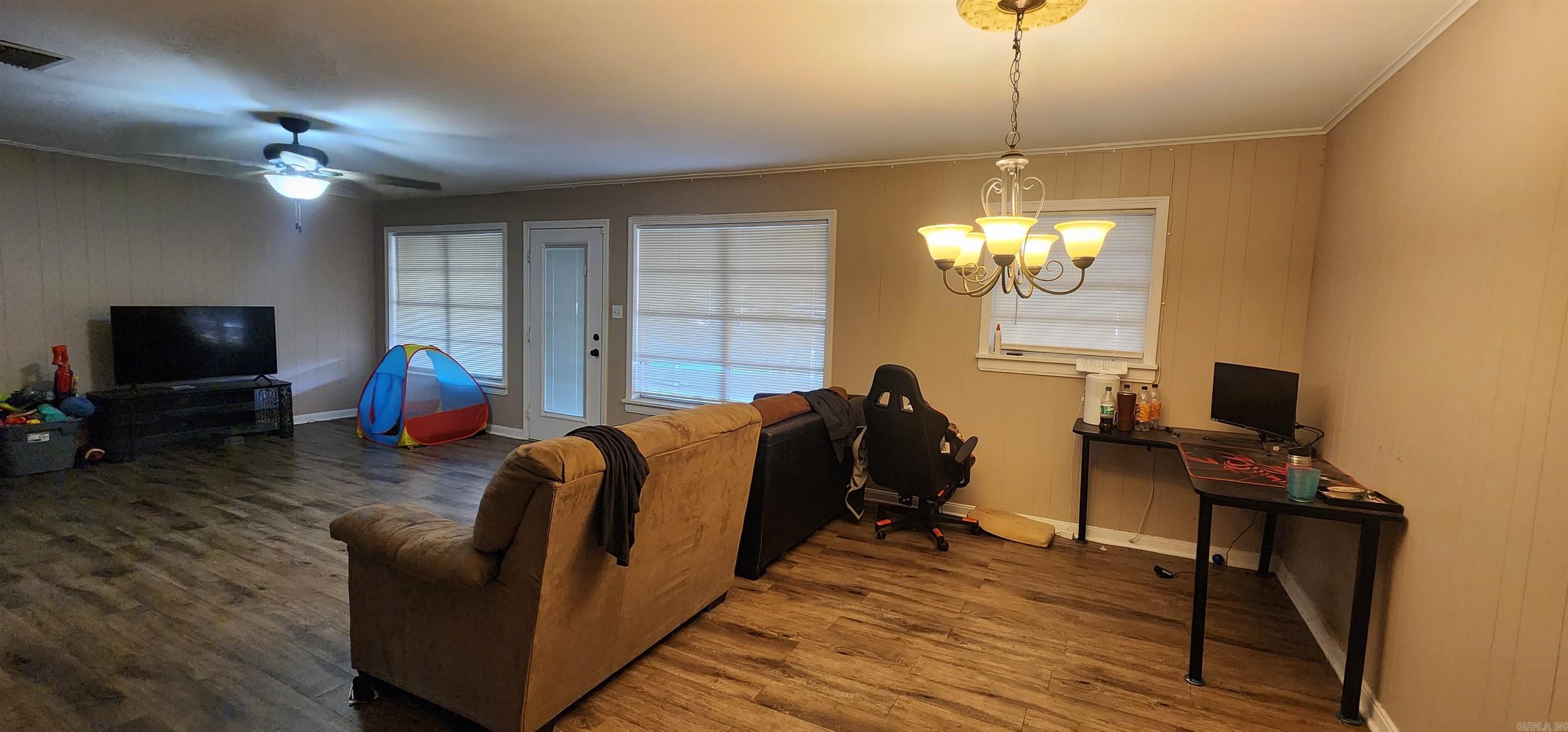 6313 Dollarway Road Property Photo 7