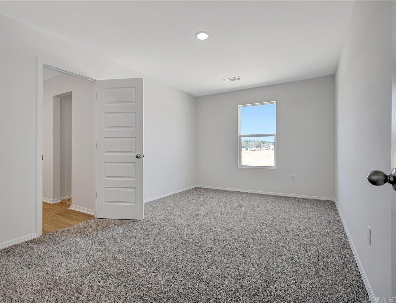 360 Moonlight Graham Boulevard Property Photo 19