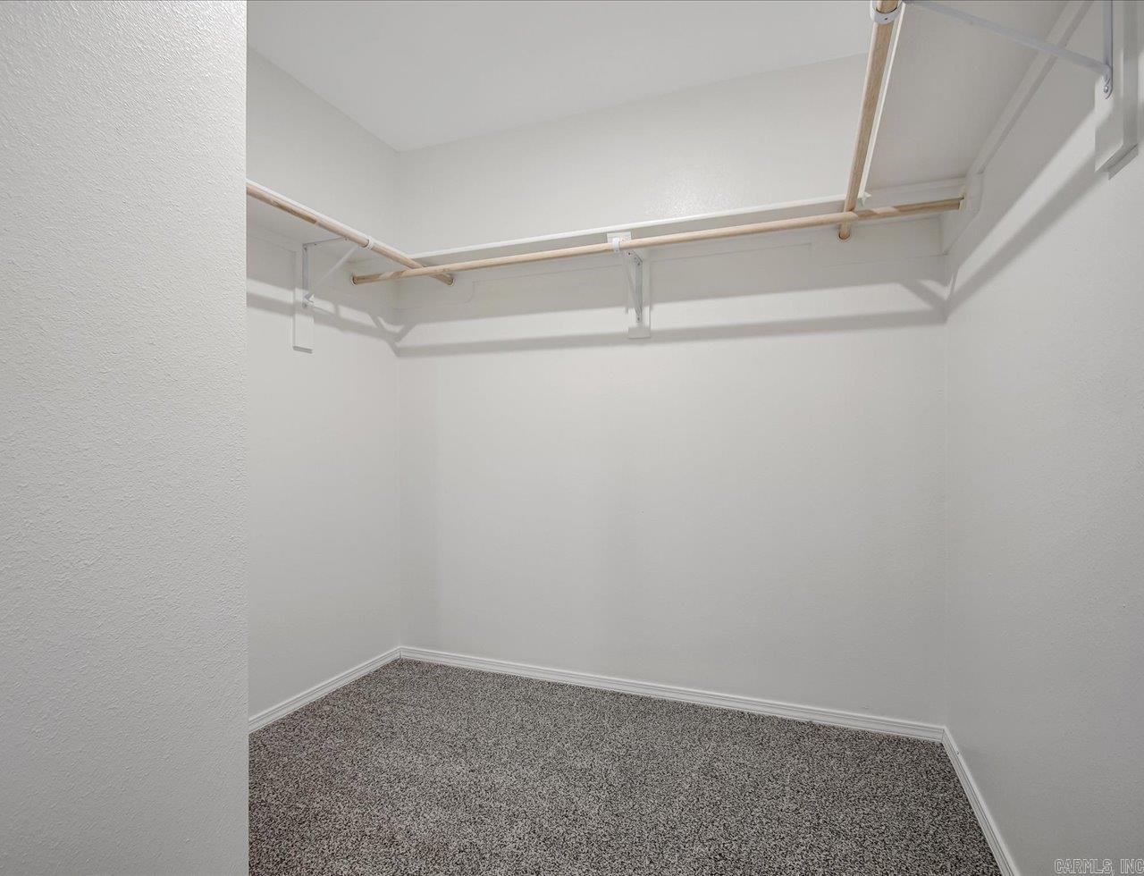 360 Moonlight Graham Boulevard Property Photo 21