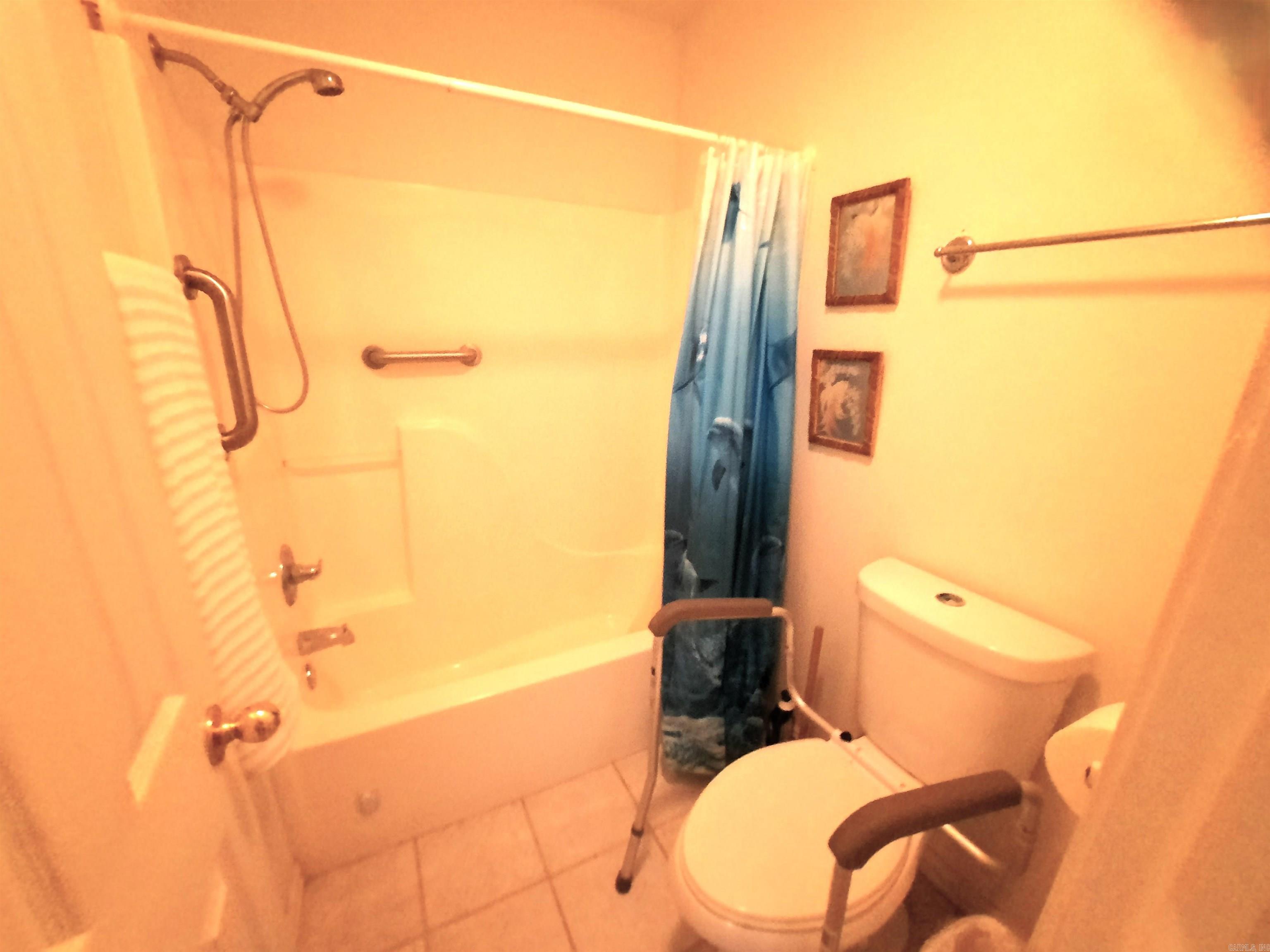 615 Jackson Property Photo 20