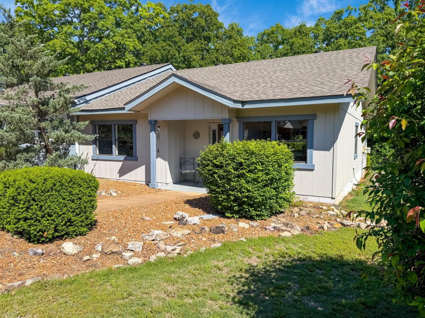 8 Spring River Lane Property Photo 2