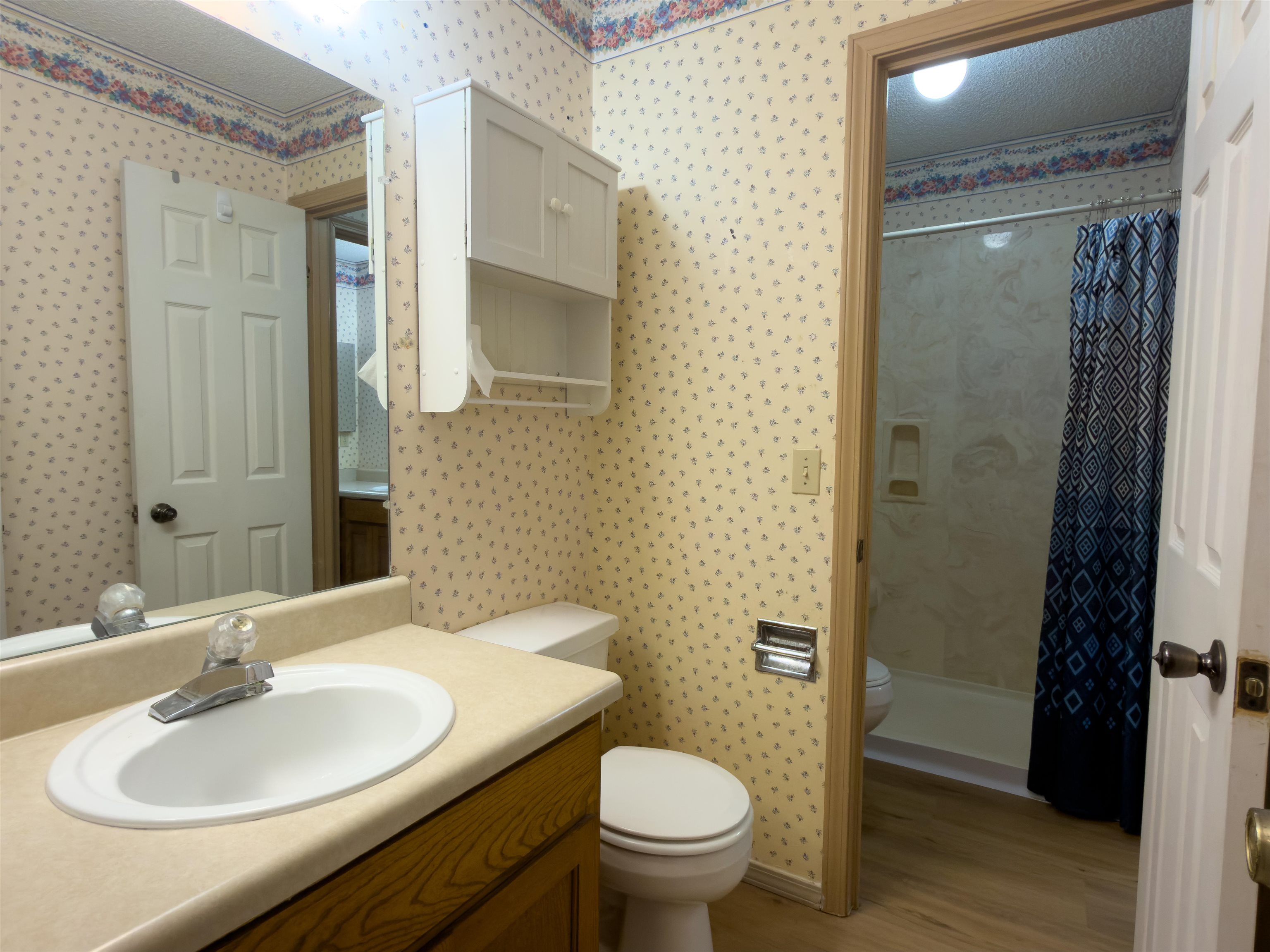 8 Spring River Lane Property Photo 19