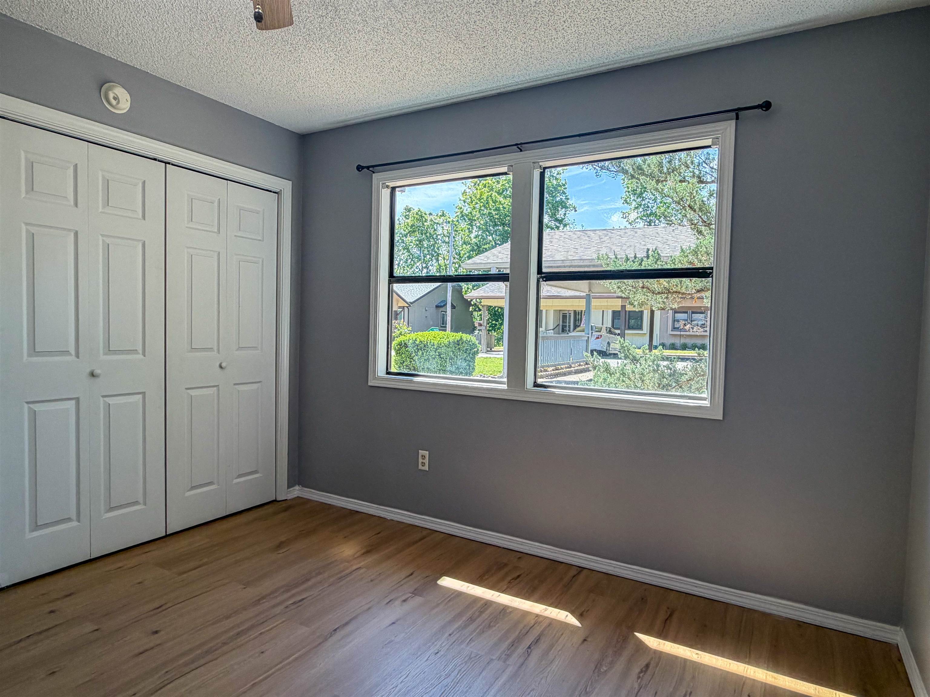 8 Spring River Lane Property Photo 20