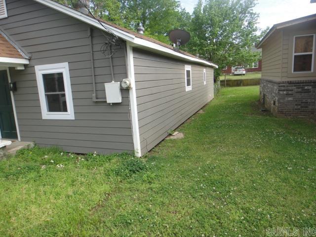 609 W Vine Avenue Property Photo 4