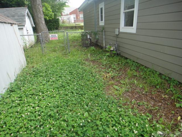 609 W Vine Avenue Property Photo 6