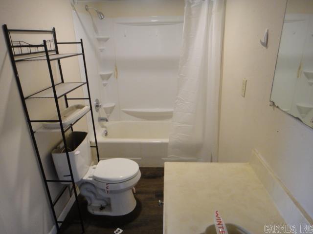 609 W Vine Avenue Property Photo 13