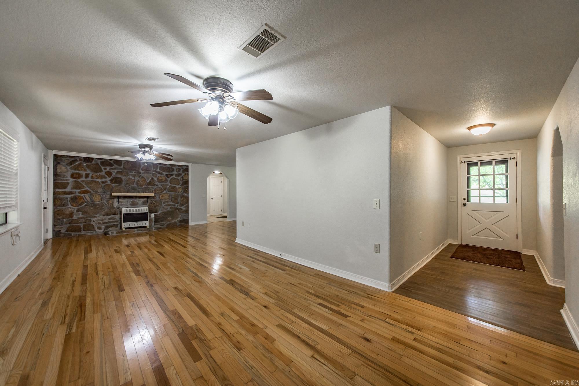 3275 Old Highway 27 Property Photo 2