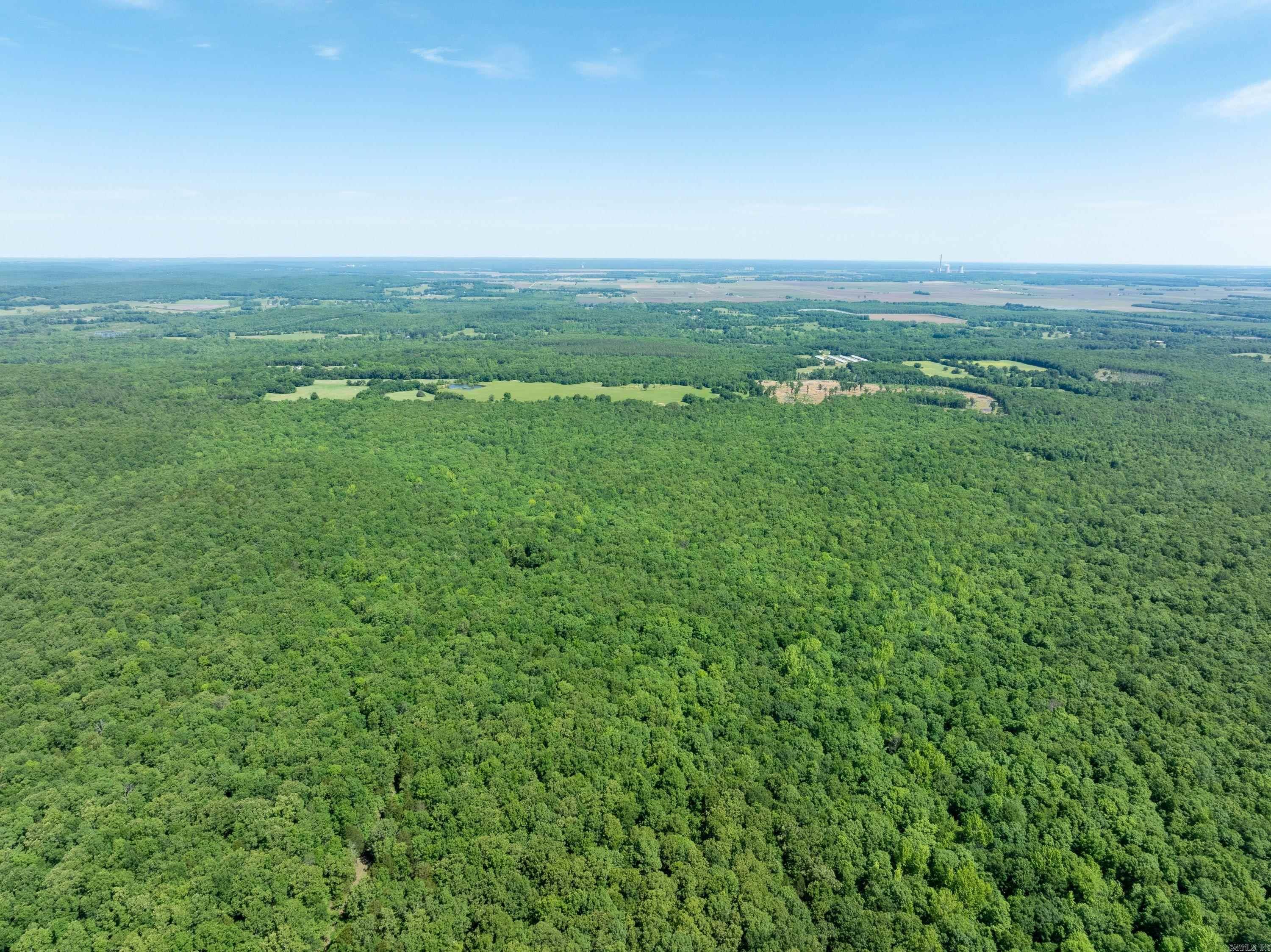 Overlook Dr Property Photo 4