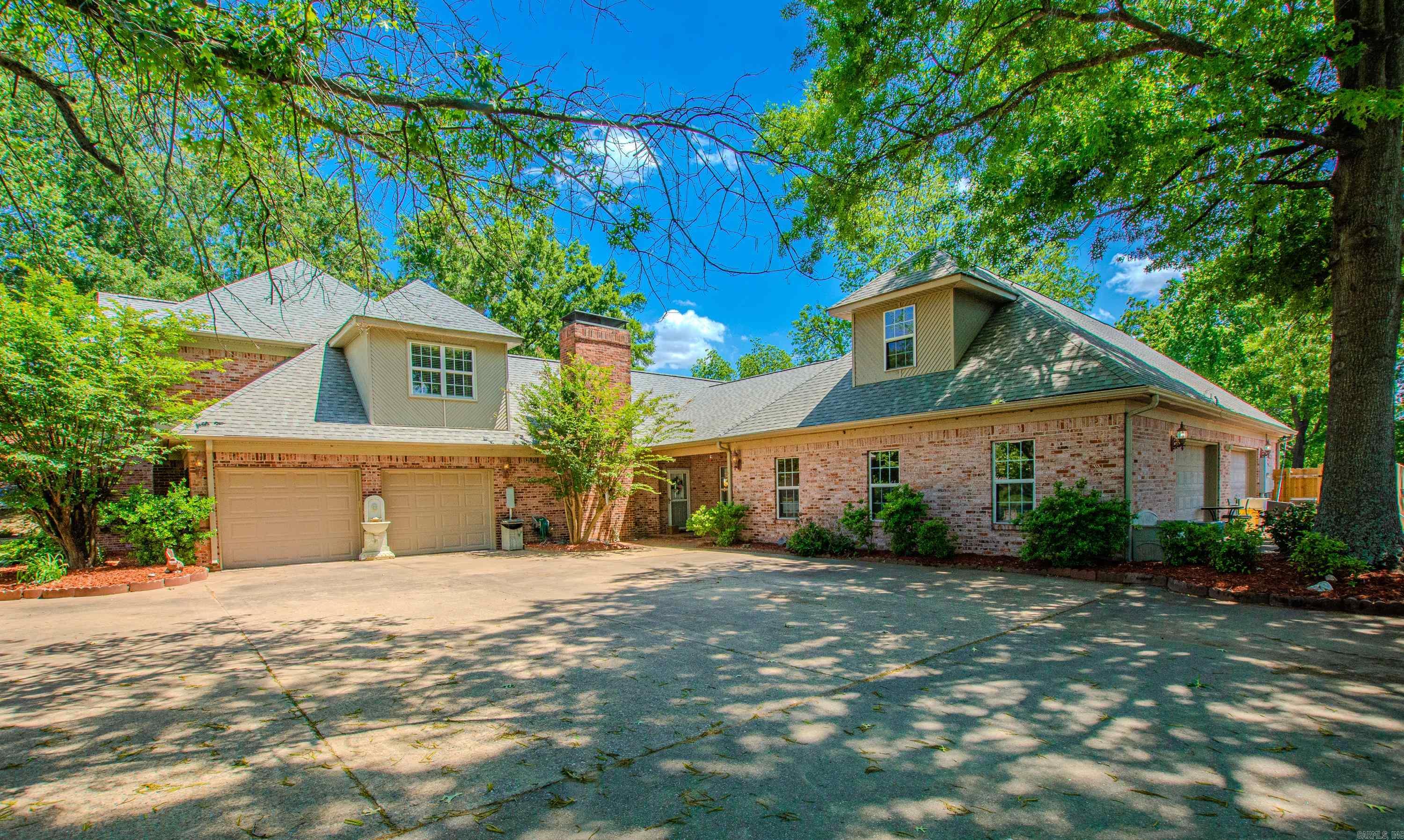 11408 Willow Beach Road Property Photo 5