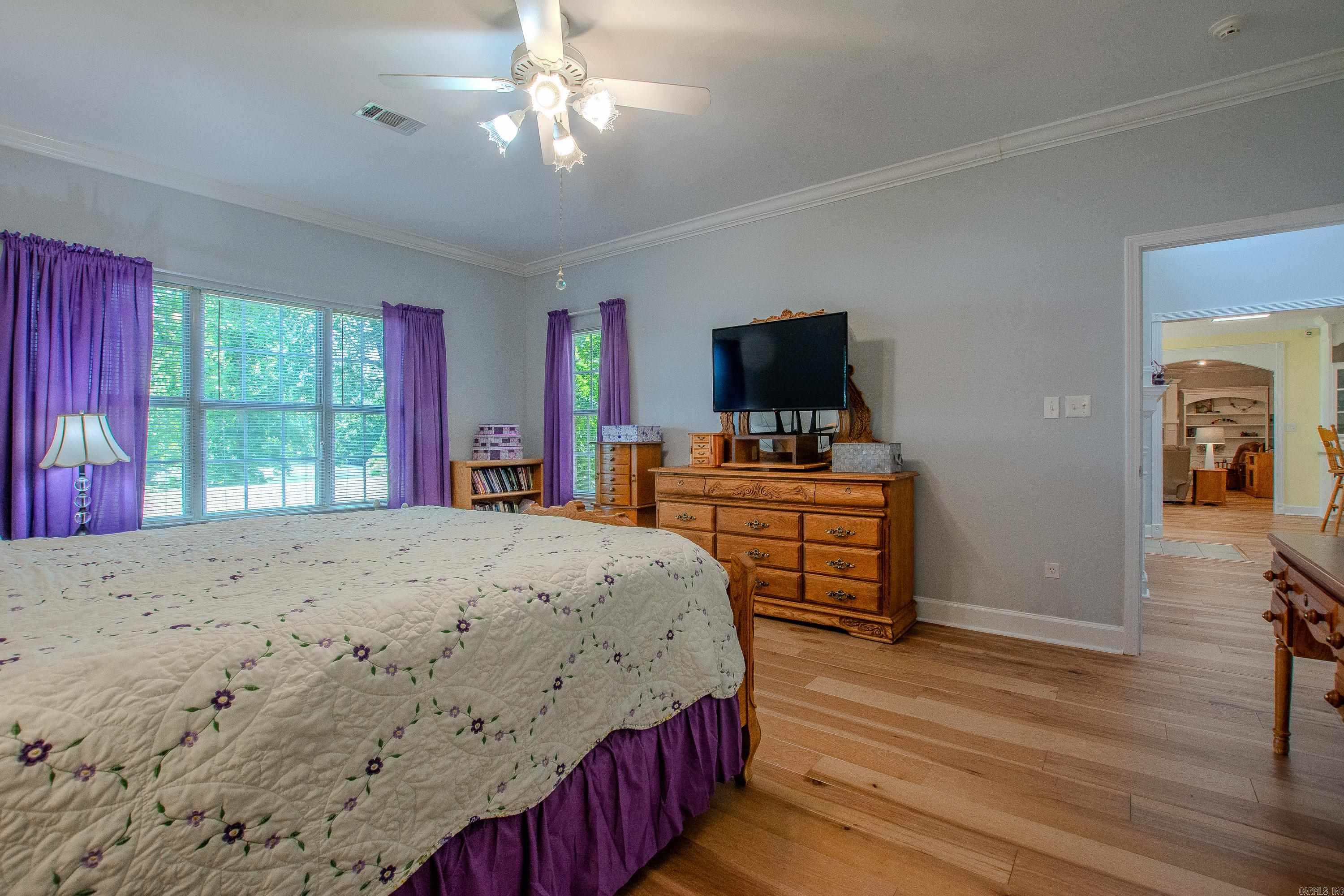 11408 Willow Beach Road Property Photo 18