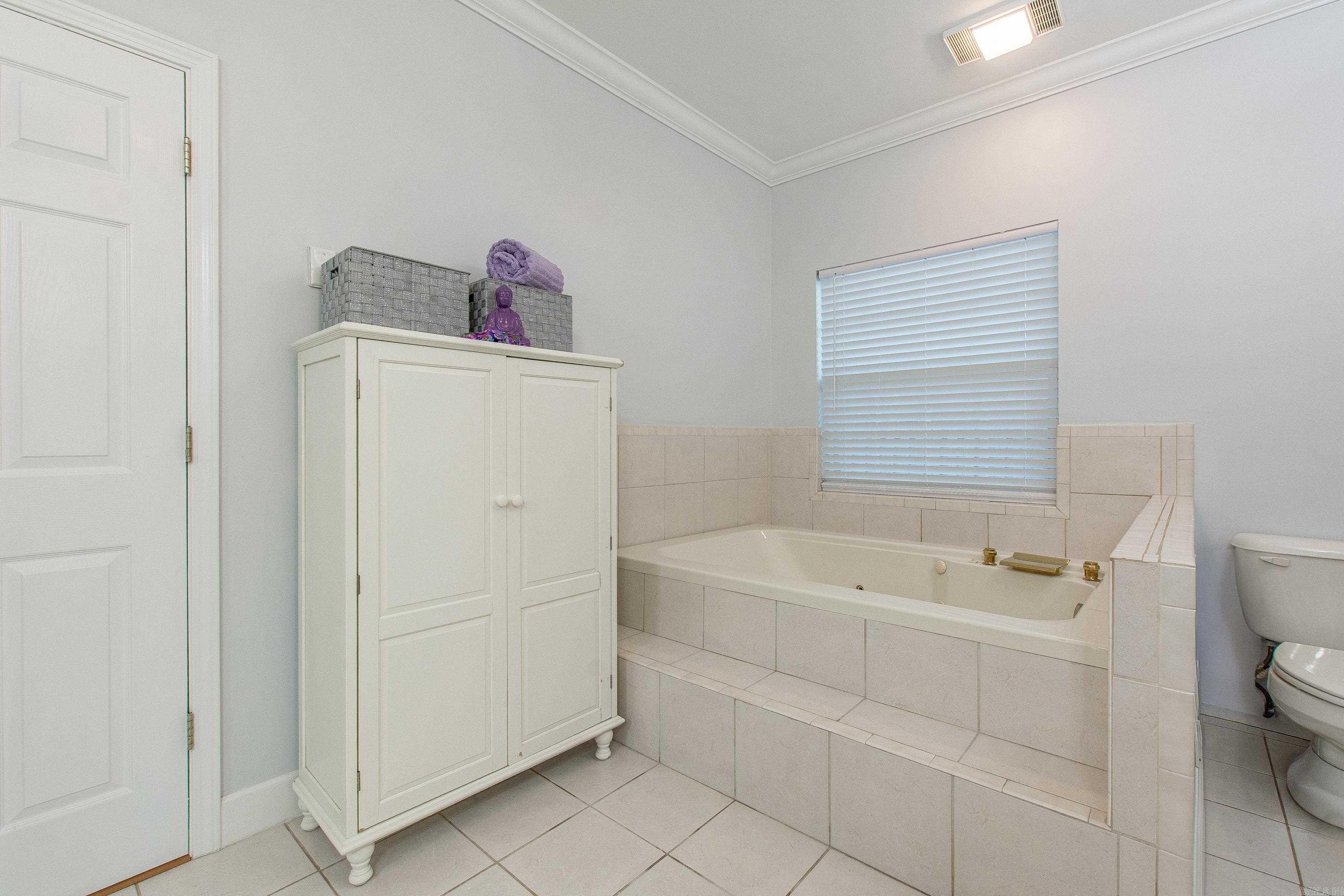 11408 Willow Beach Road Property Photo 21