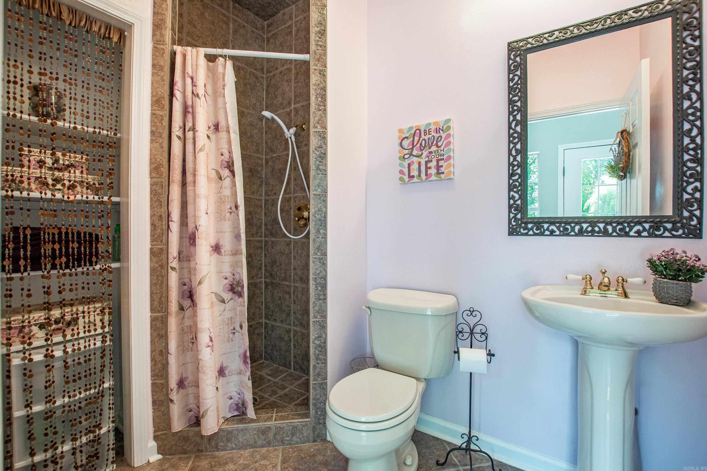 11408 Willow Beach Road Property Photo 34