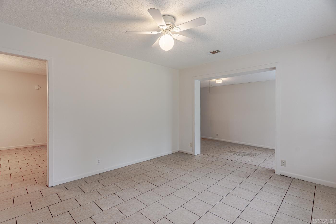 1704 Rosemond Avenue Property Photo 9