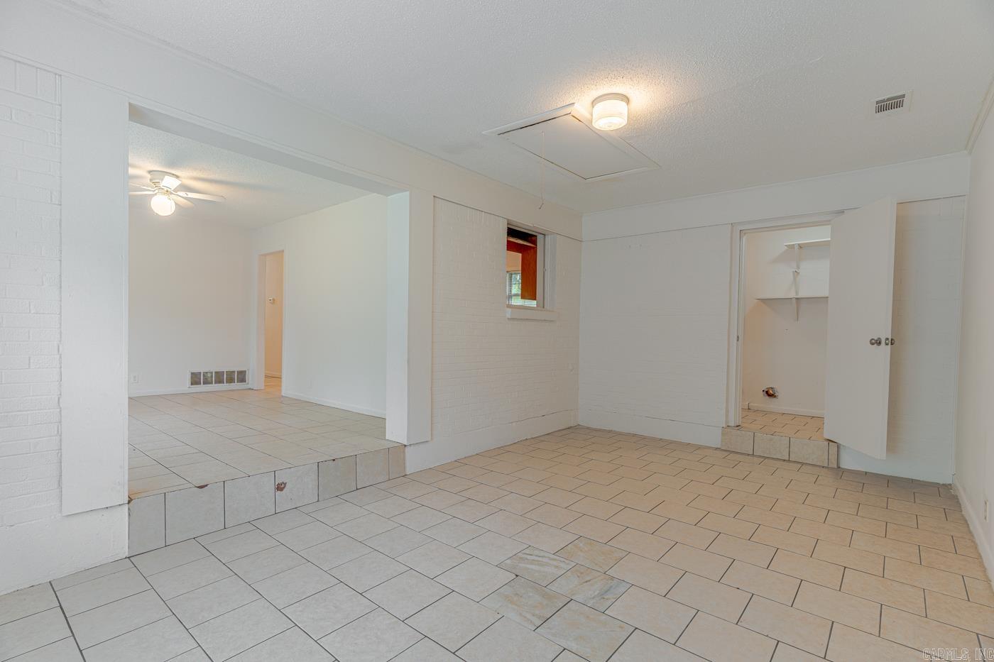1704 Rosemond Avenue Property Photo 13