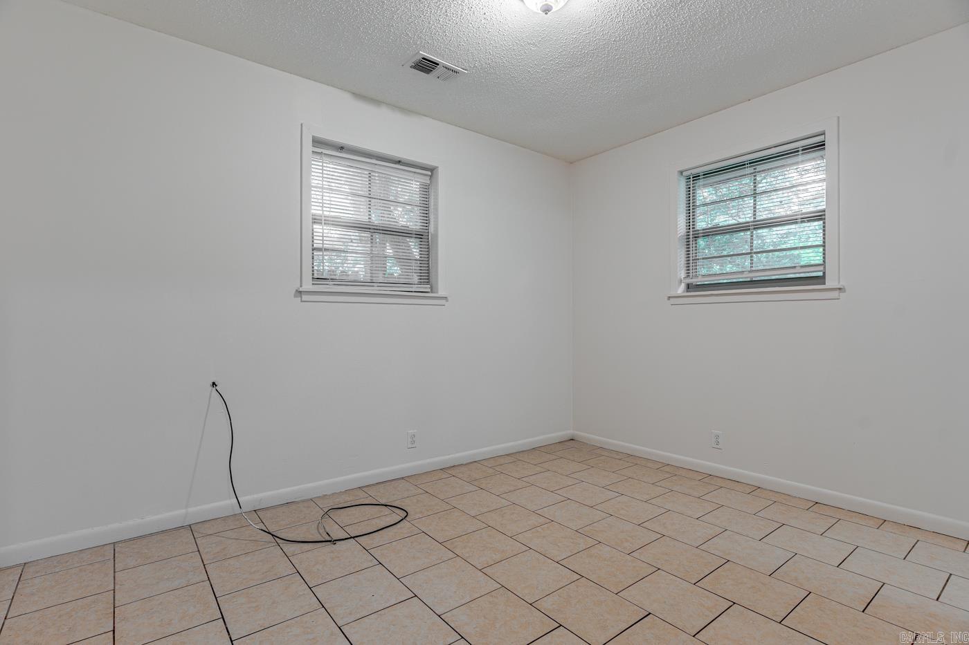 1704 Rosemond Avenue Property Photo 19