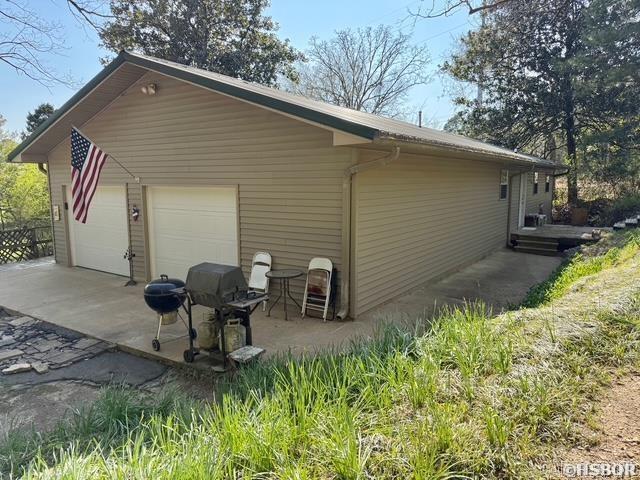 1507 E Grand Avenue Property Photo 5