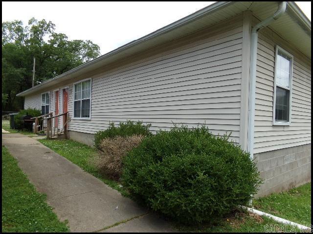 3215 Ludwig Unit B Property Photo 1