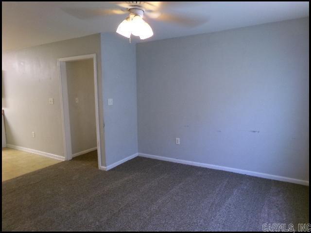 3215 Ludwig Unit B Property Photo 4