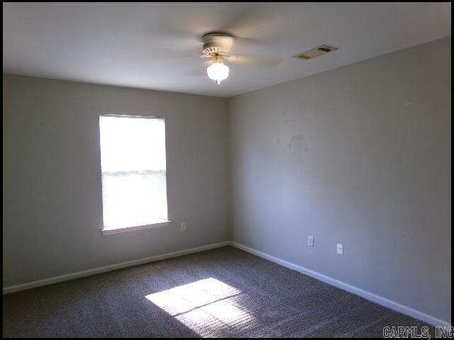 3215 Ludwig Unit B Property Photo 13