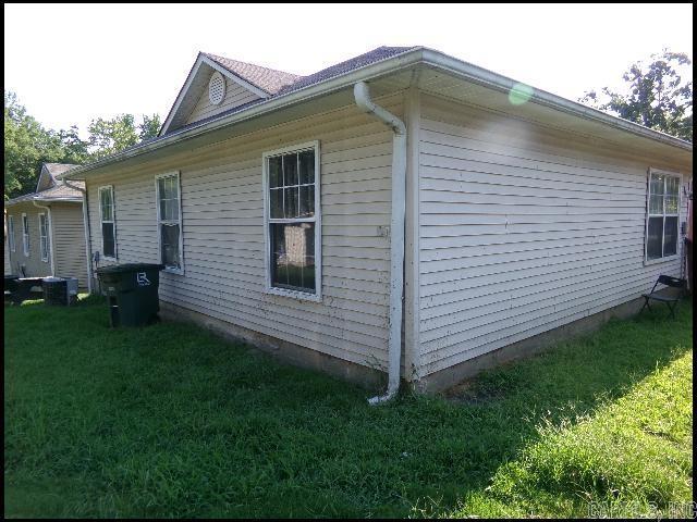 3215 Ludwig Unit B Property Photo 20