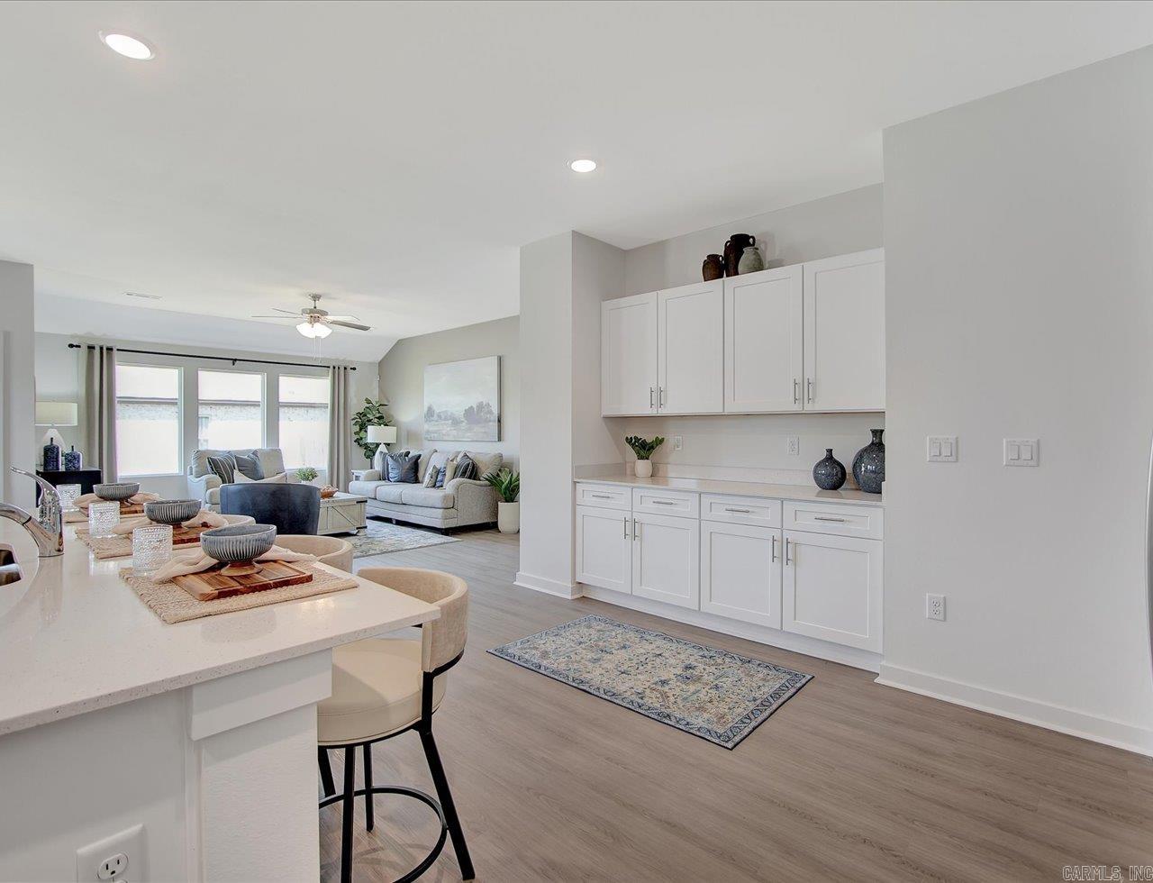 37 Wolfsbridge Loop Property Photo 9