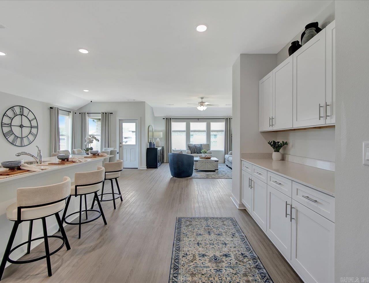 37 Wolfsbridge Loop Property Photo 11