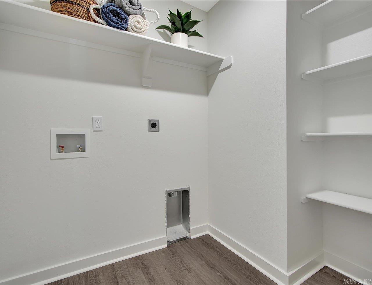 37 Wolfsbridge Loop Property Photo 21