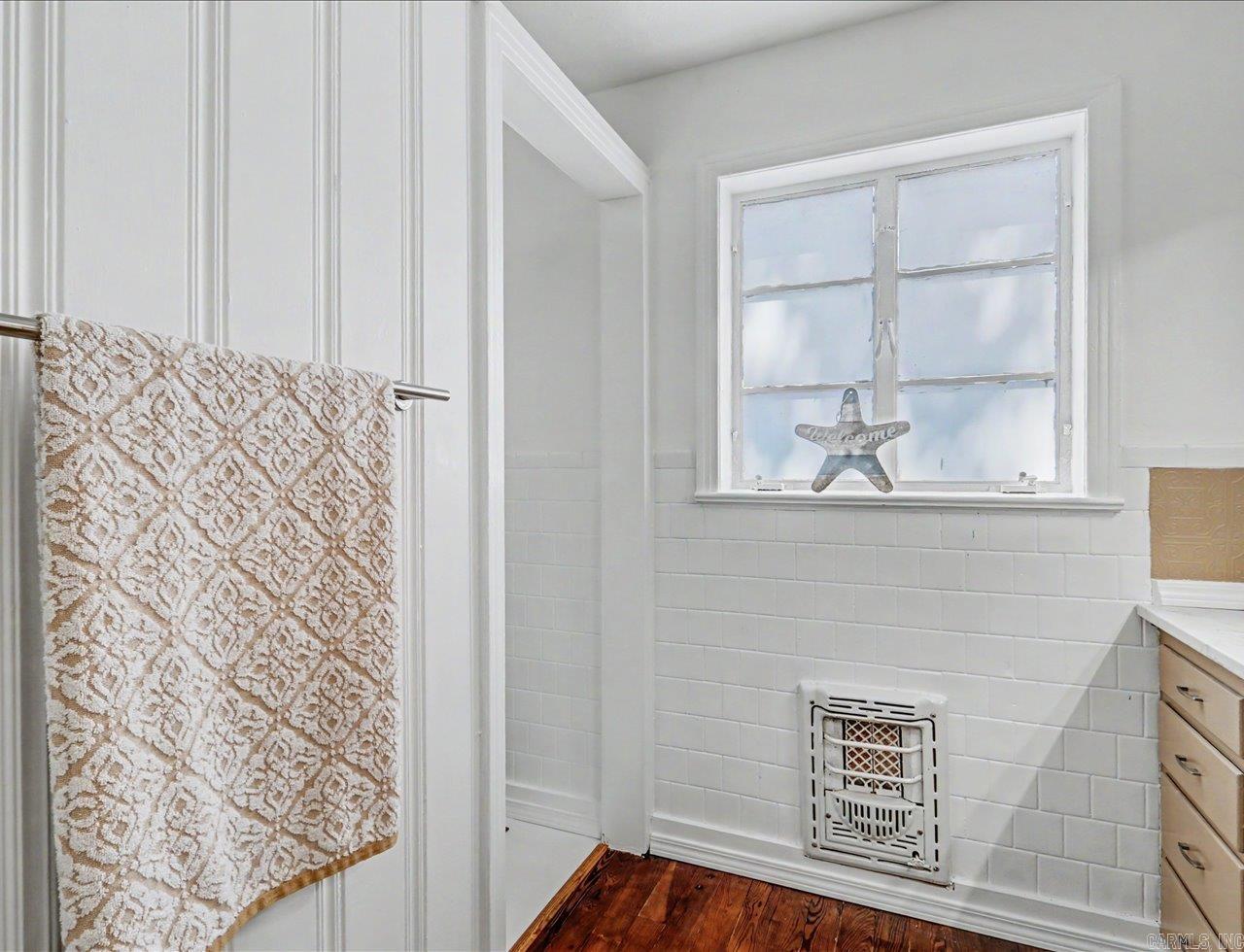 305 Vineyard Street Property Photo 28