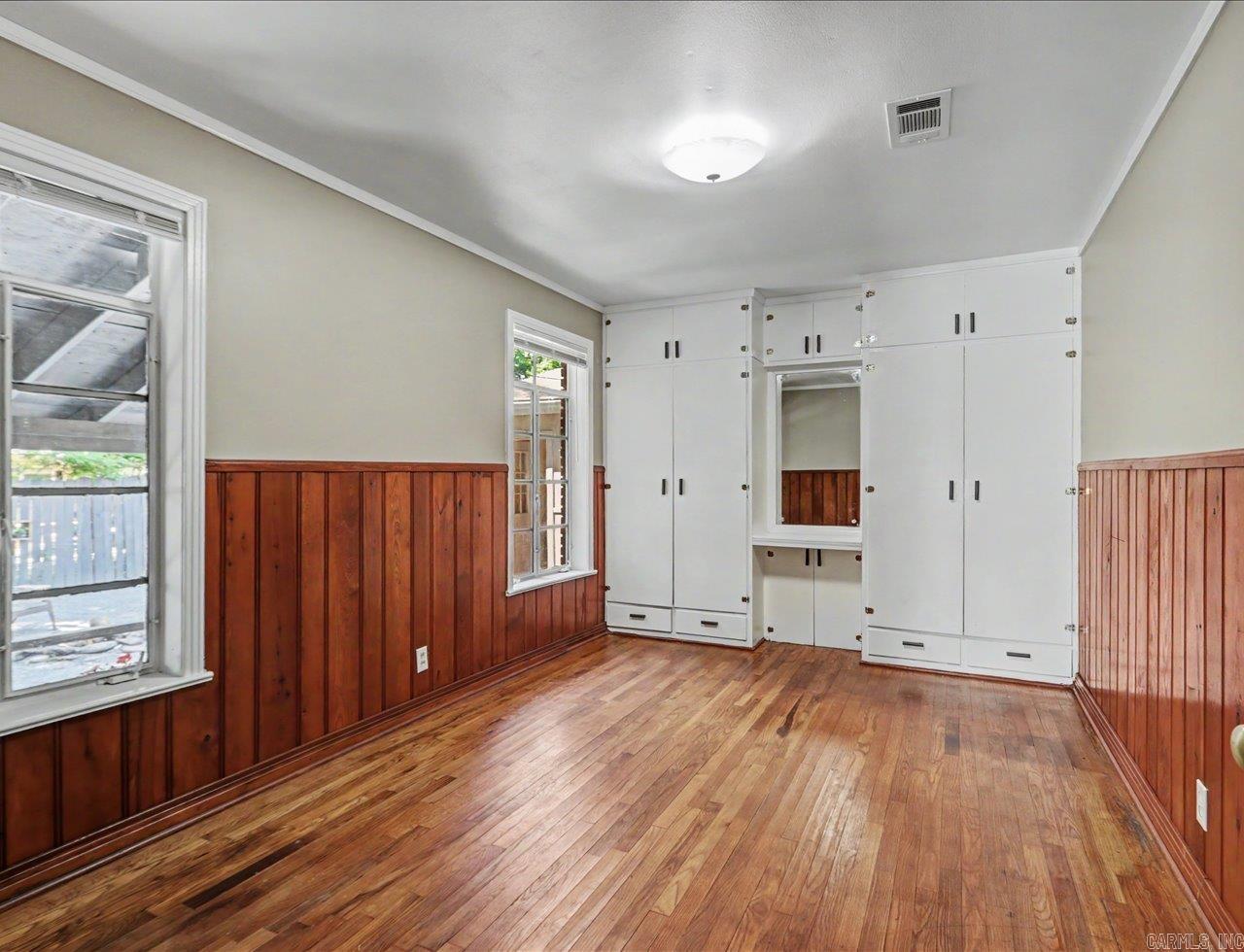 305 Vineyard Street Property Photo 31