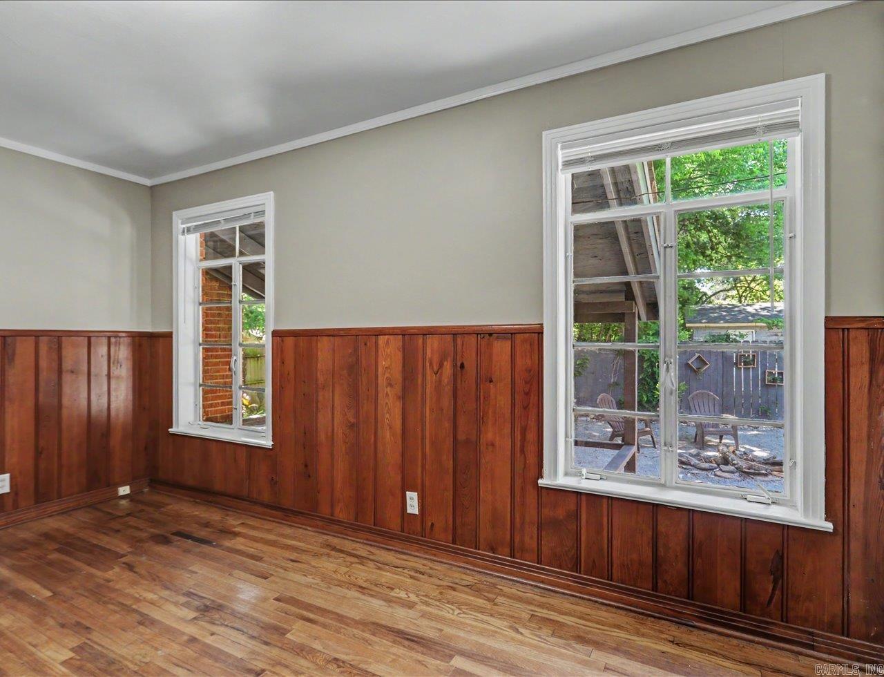 305 Vineyard Street Property Photo 33