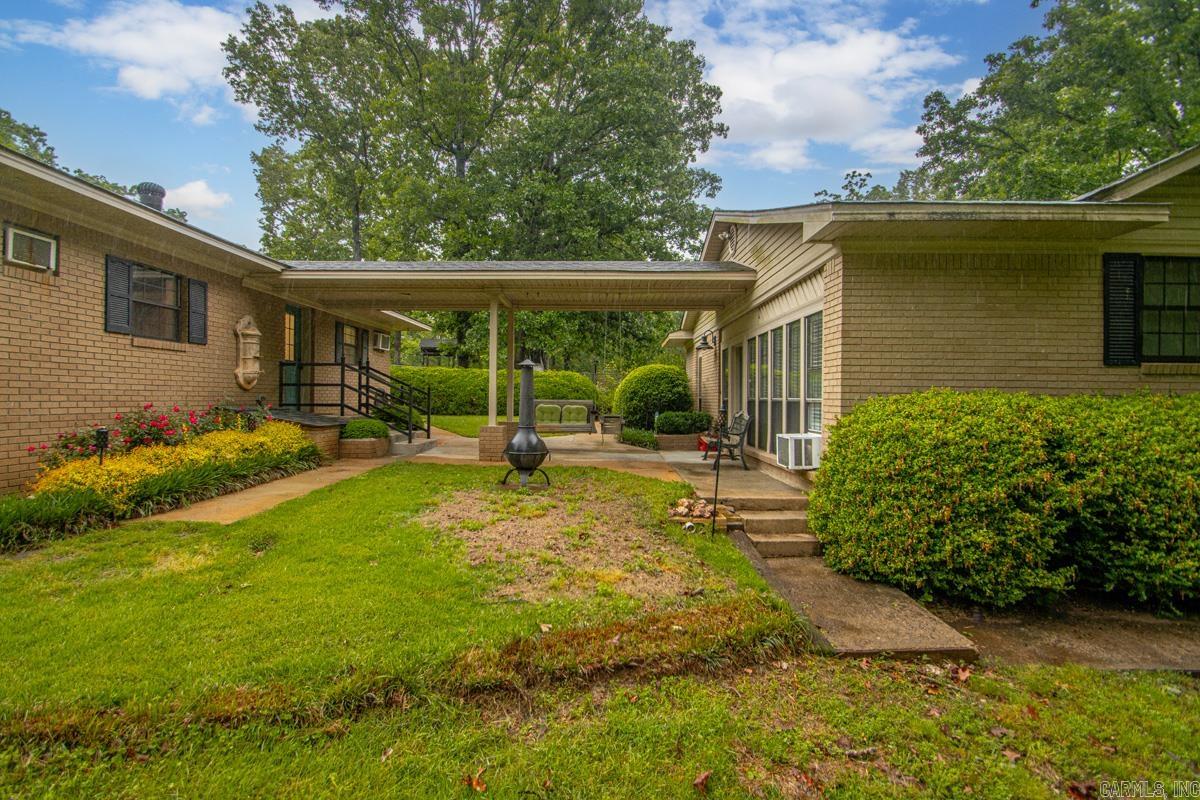 4116 Front Drive Property Photo 3