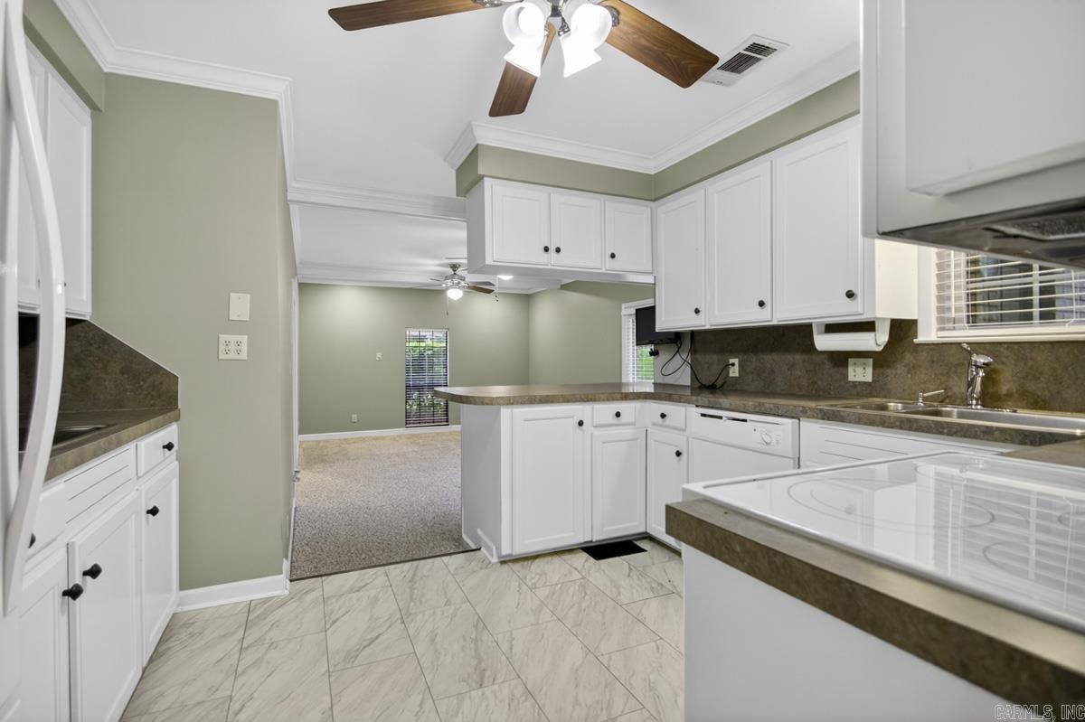 4116 Front Drive Property Photo 14