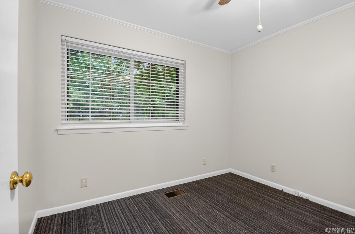 4116 Front Drive Property Photo 23