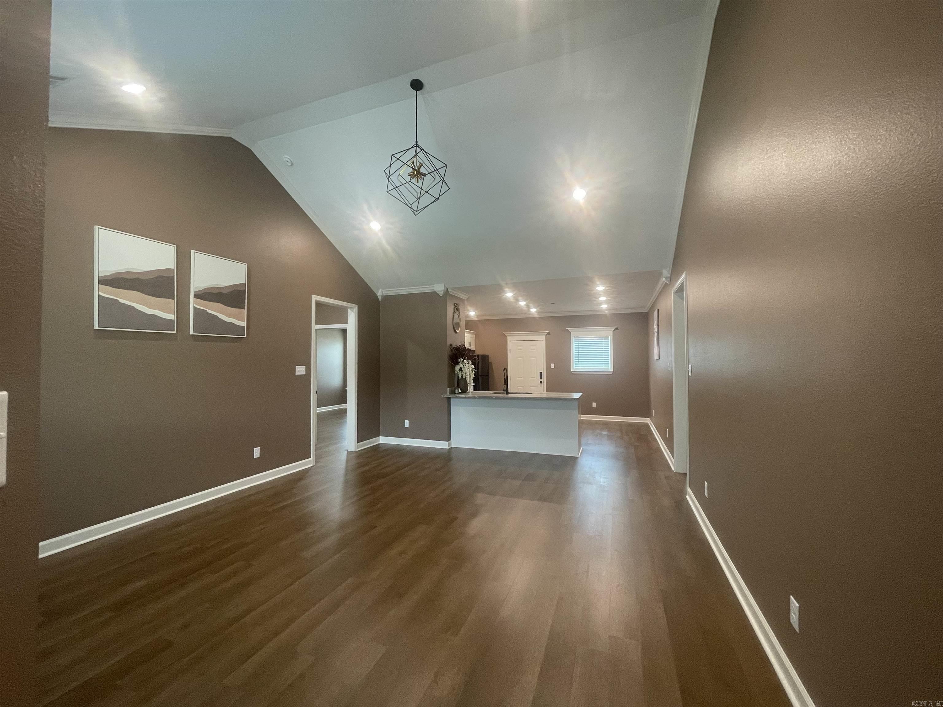 3 Spring Bend Property Photo 2