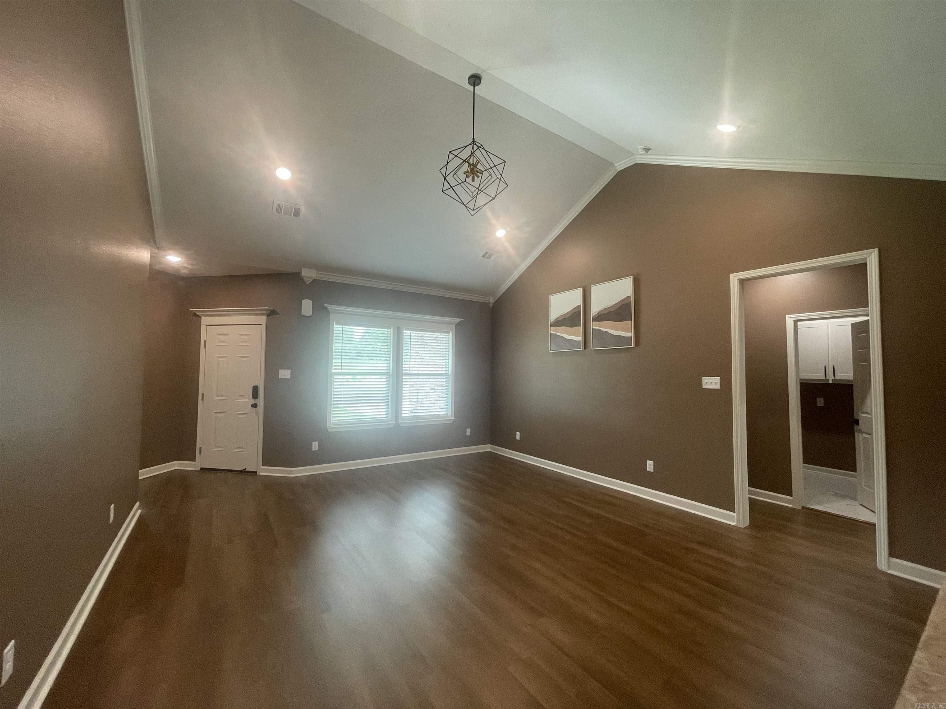 3 Spring Bend Property Photo 6