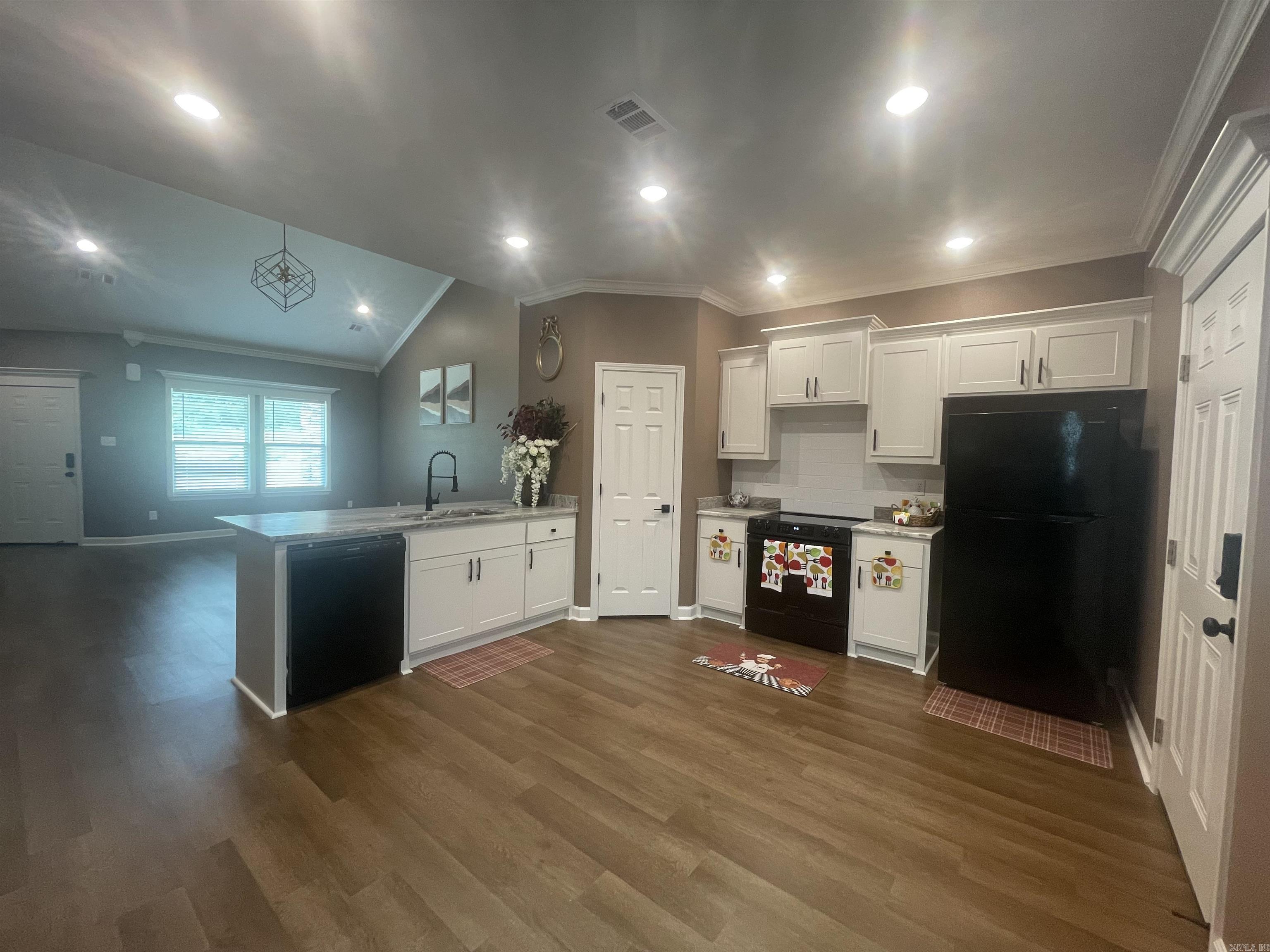3 Spring Bend Property Photo 8